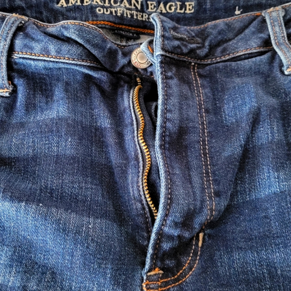 American Eagle Jeans size 18 short, excellent condition!